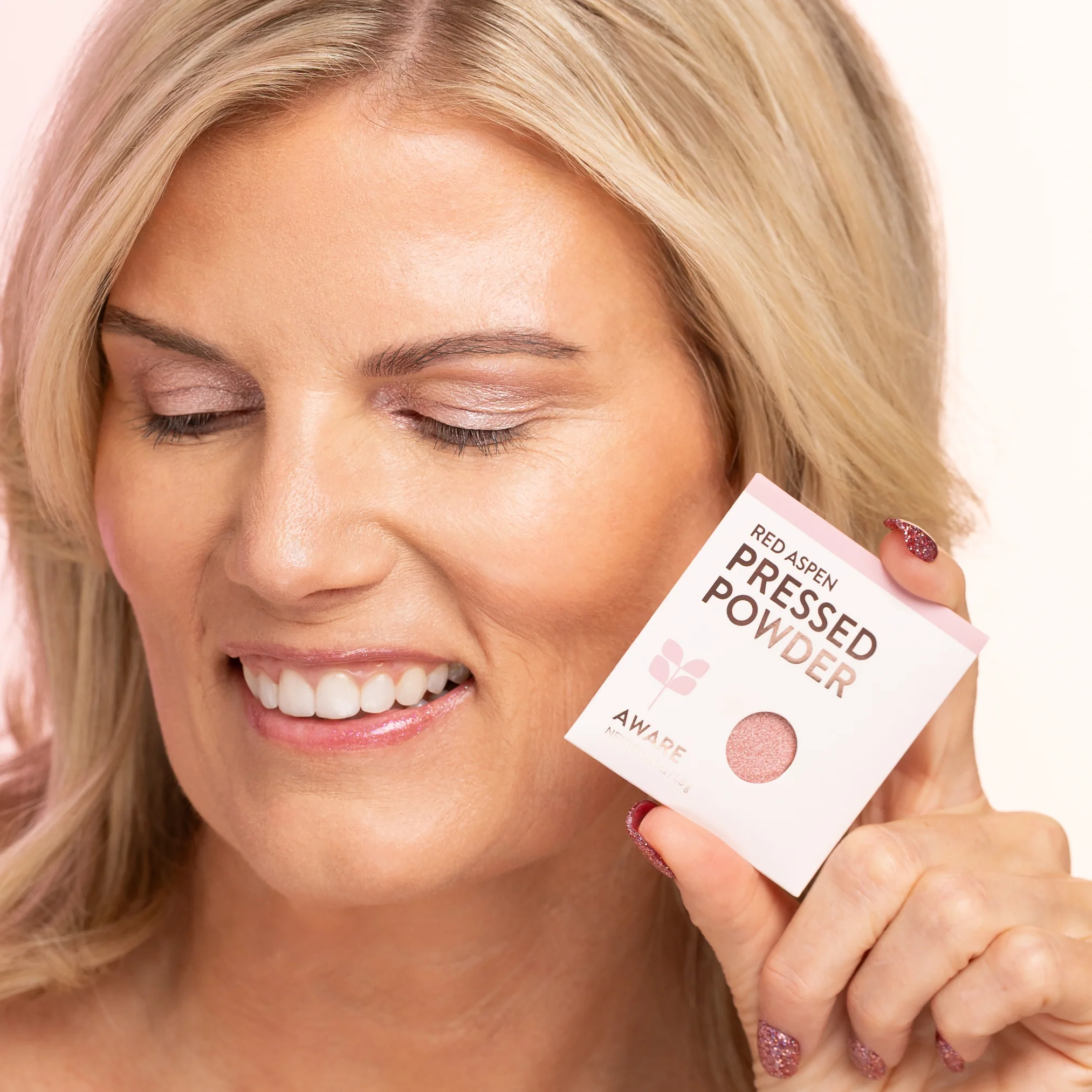 Aware Pressed Powder - Image 5