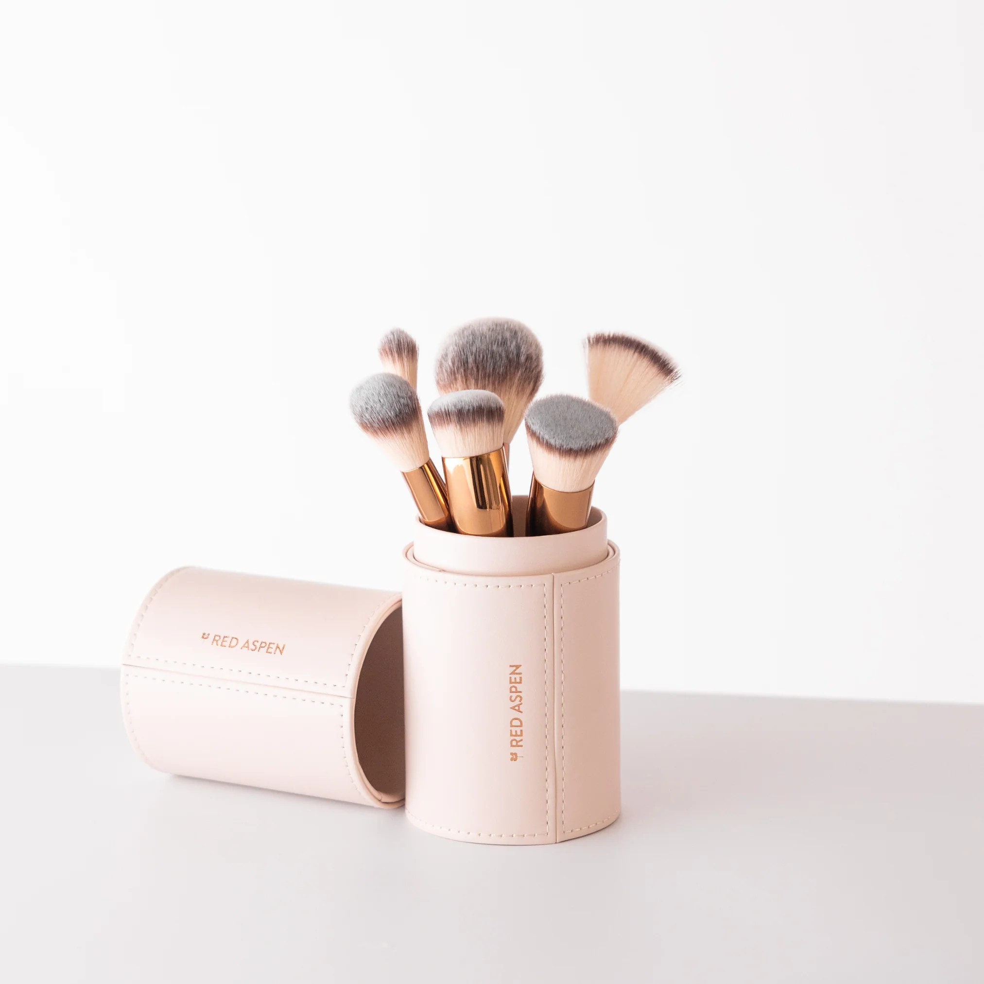 Makeup Brush Holder - Image 2