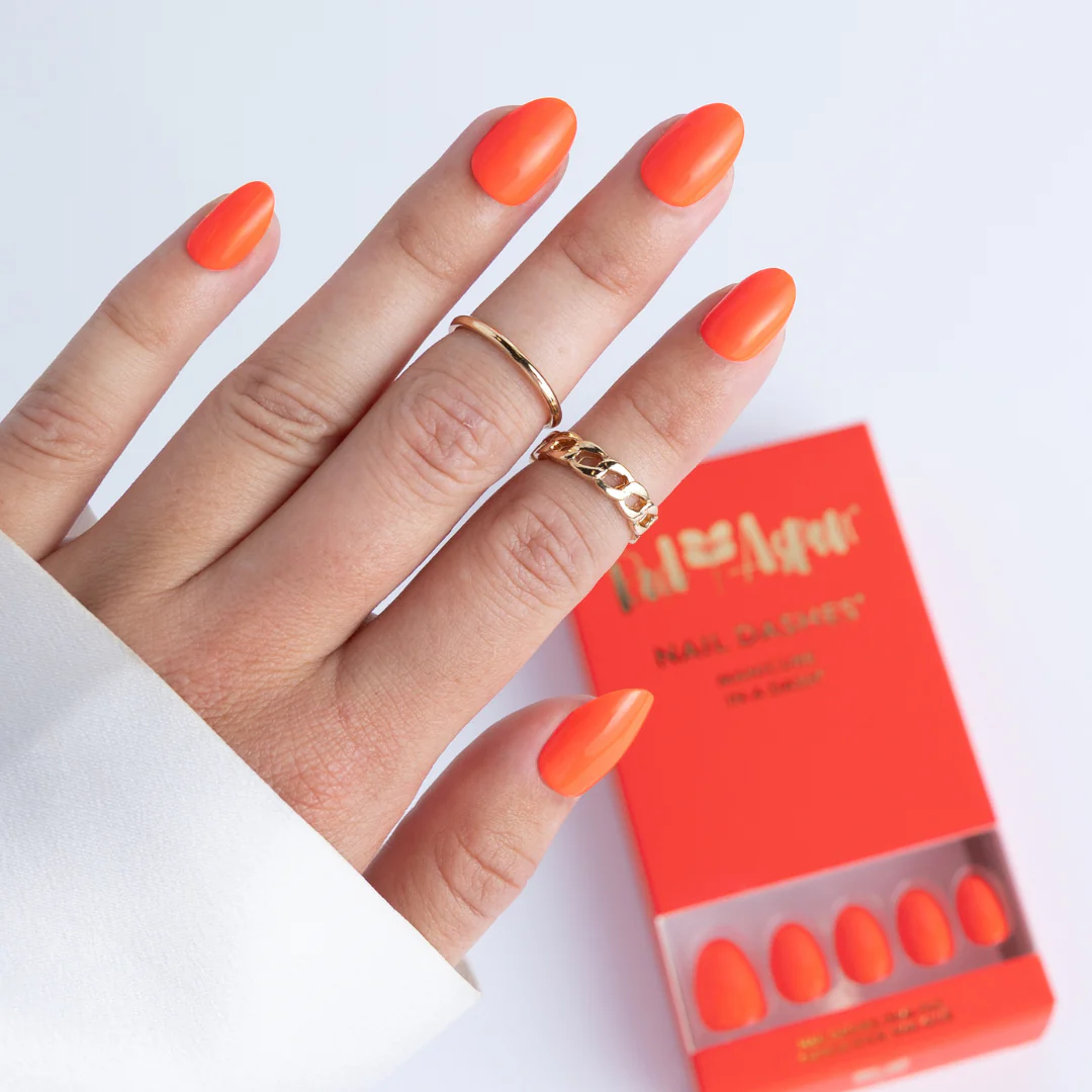 Orange Red, River - Image 4