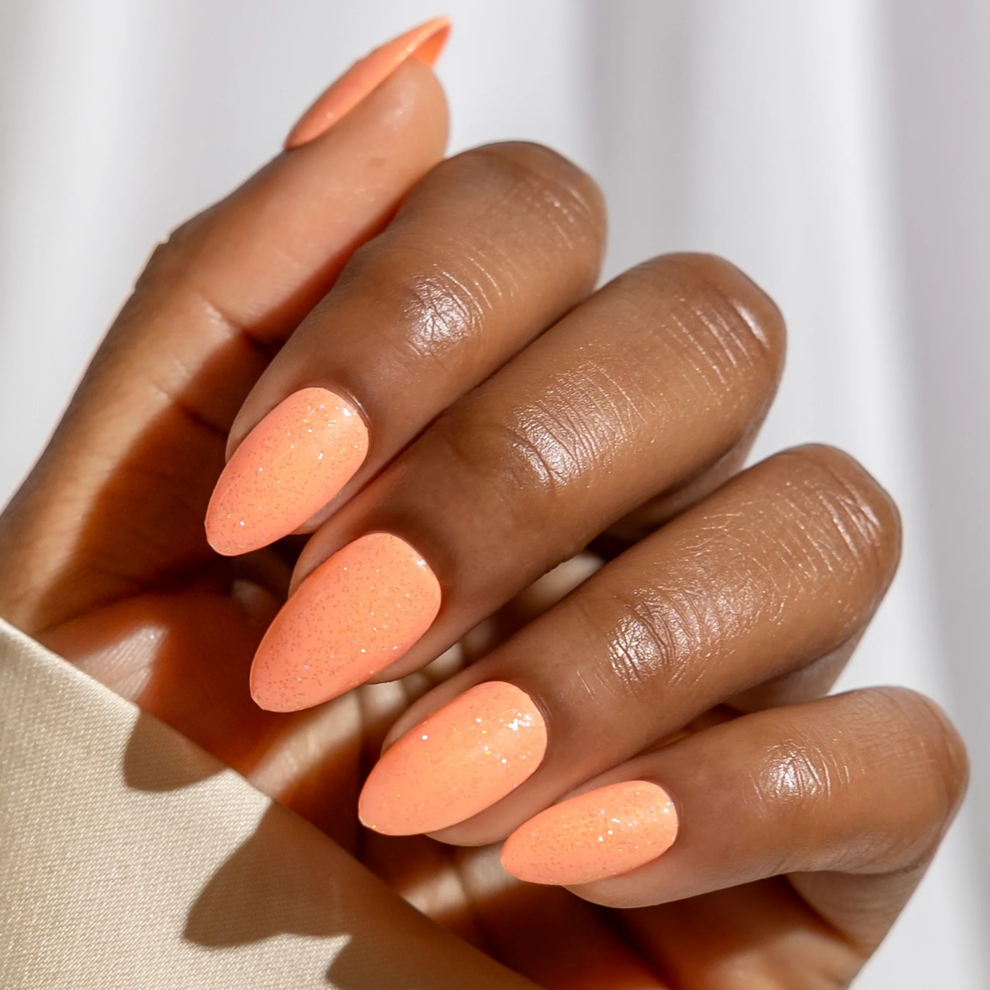 Pretty & Peachy, Pauletta - Image 2